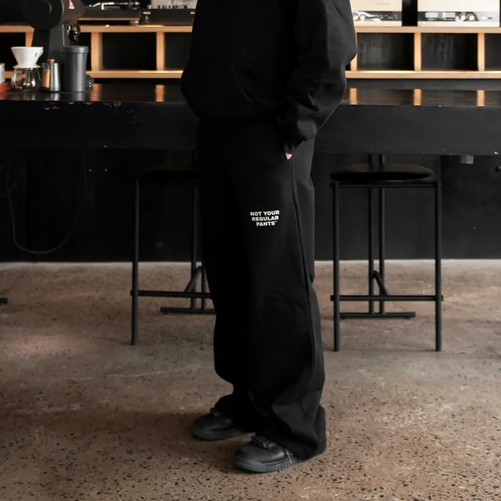 Onlyifyouknow - Black Loosefit Sweatpants Heavyweight Cotton 375gsm "Not Your Regular Pants" ( V3 )