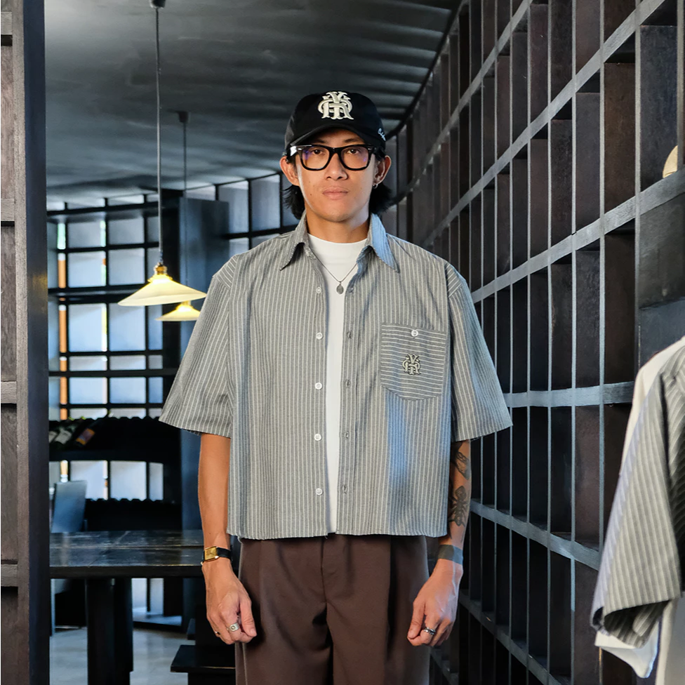 Cropped Gray Striped Shirt with Signature Broken White Emblem Embroidered