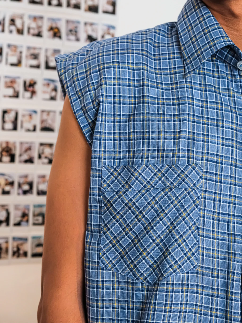 Sleeveless Plaid Shirt in Blue
