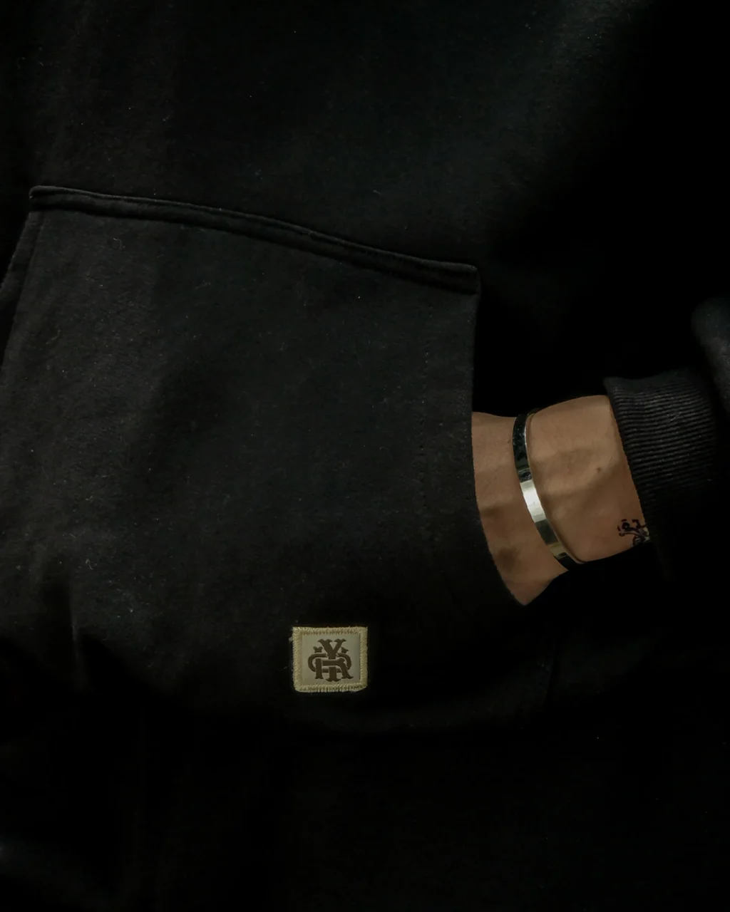 Black Hoodie Heavyweight Cotton 330gsm - Basic Signature